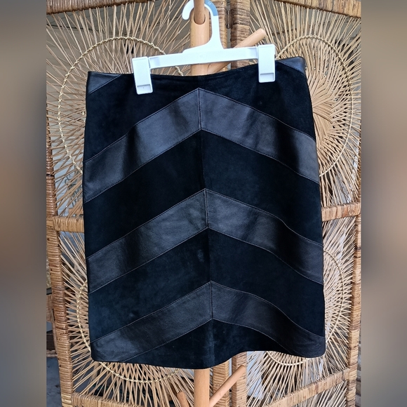 Alfani Elegant Black Suede Leather Chevron Skirt_10 - Picture 1 of 4